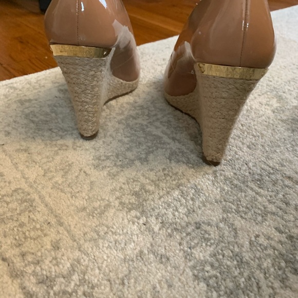 Michael Kors Keegan Peep Toe Wedge - Picture 4 of 6